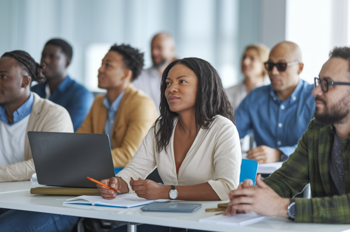 Comment la formation continue peut-elle améliorer votre bien-être au travail ?